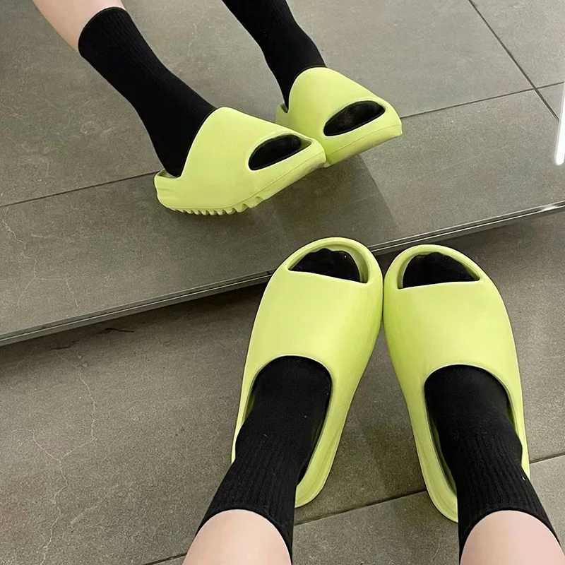 Summer Mens Slides Brand Men Wen Slippers Indoor Unisex Sandals Boos Casual Shoes EVA Flip-flops Beach Wen Sandals Z250521