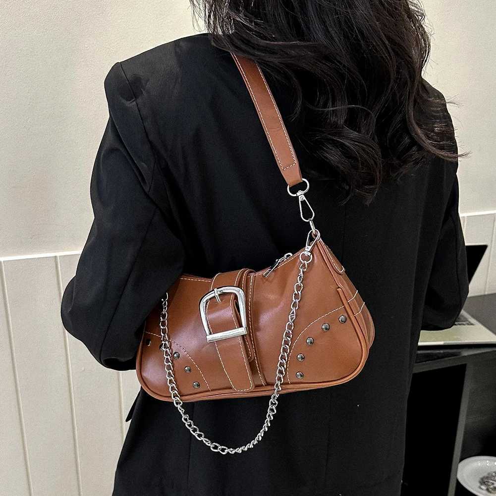 Womens Handbags Y2K Cool Style Chain Shoulder Bag Highquality Ladies Armpit Purses Fashion Solid Color Totes Female French Bag W250911