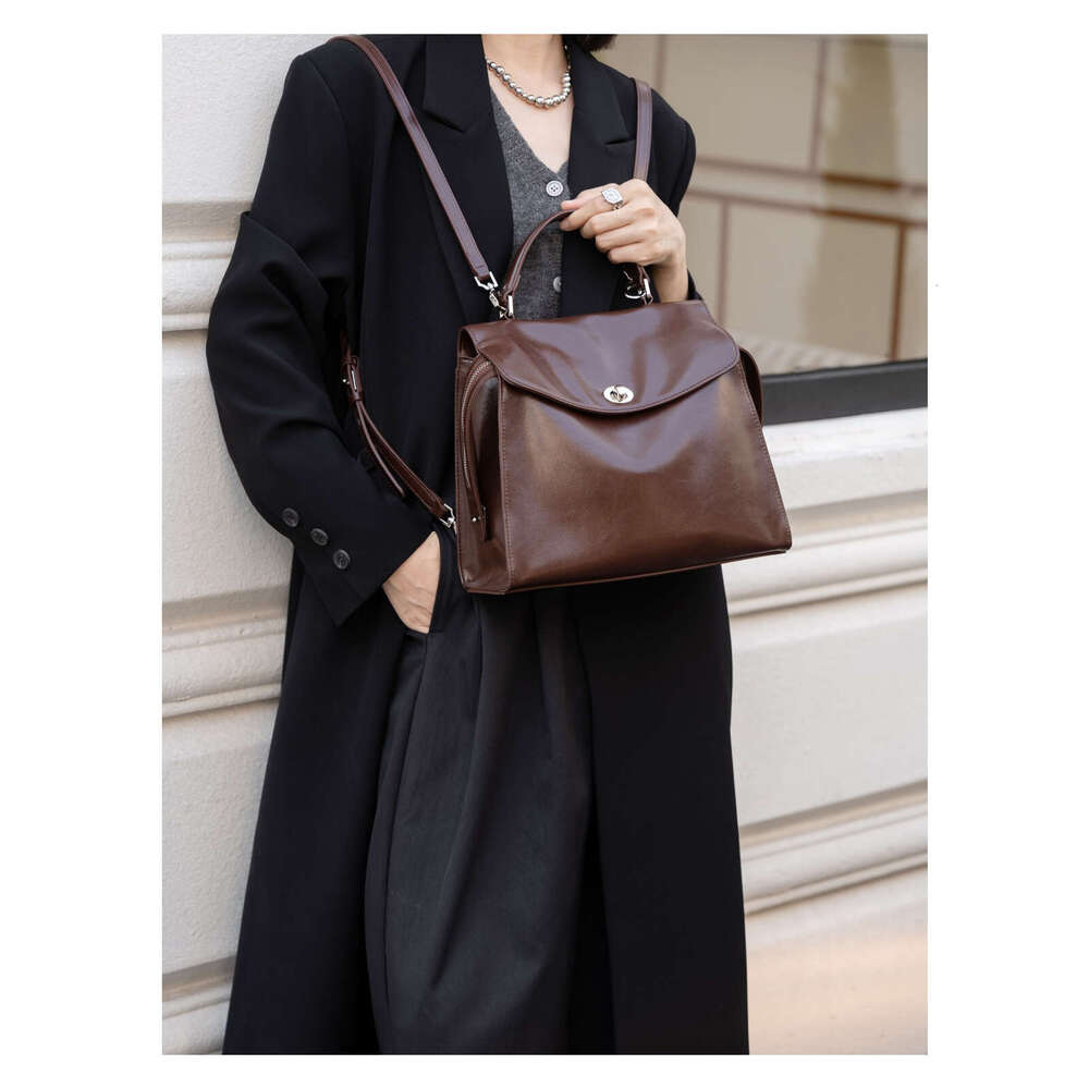 Tote Bag Tote Bag High End Minimalist Handbag Niche Large Capacity Commuting Versatile Backpack Practical Women S Bag Lady Bags Lady Bags