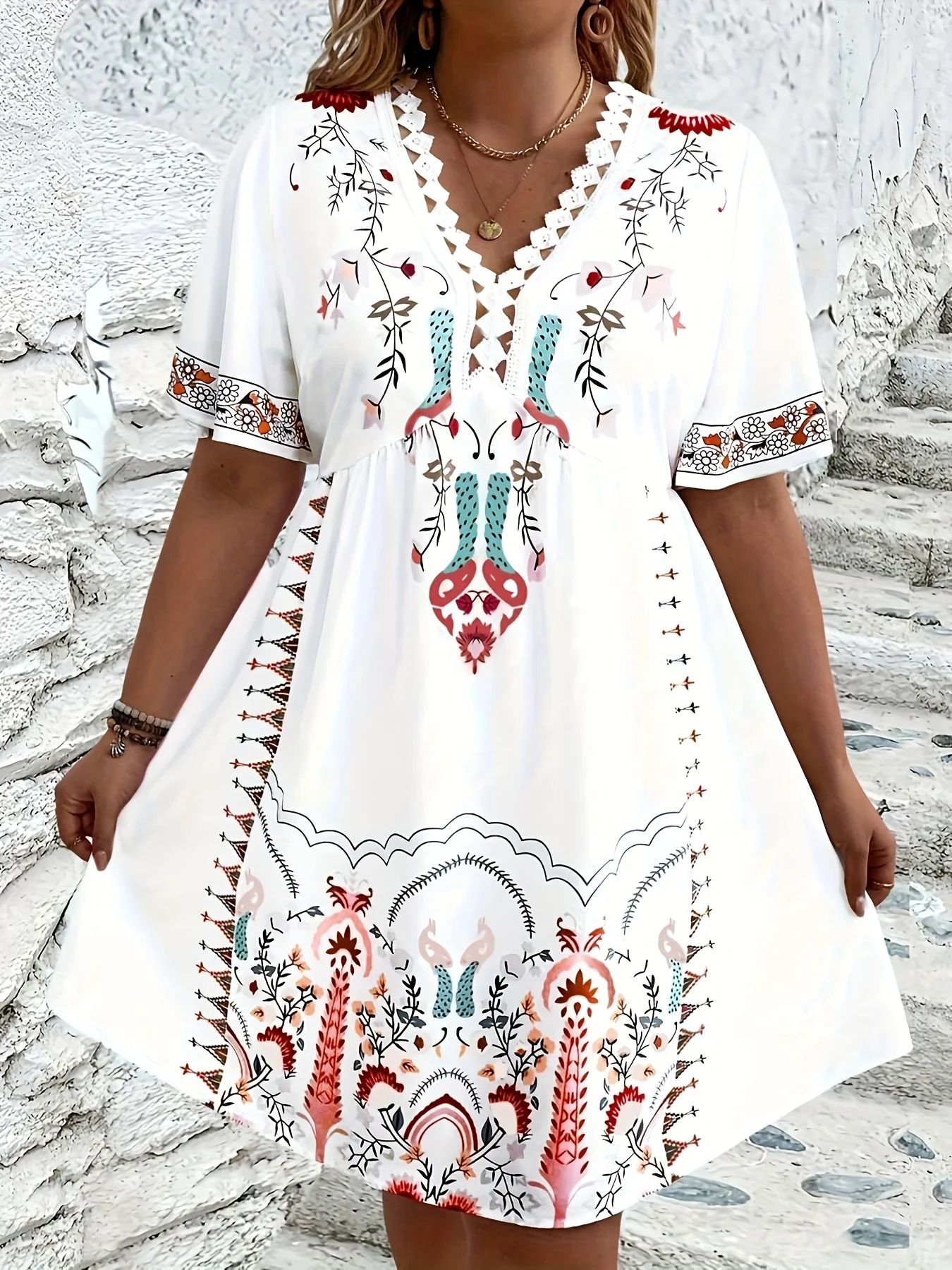 Plus Size Womens Geometric Print V-Neck Polyester Dress Resort Style Slightly Stretch Fabric All Season Wear Unlined 250520