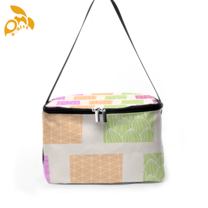 Free delivery. top designers customize round, beige and black semi-long, lightweight, simple and square insulated lunch boxes