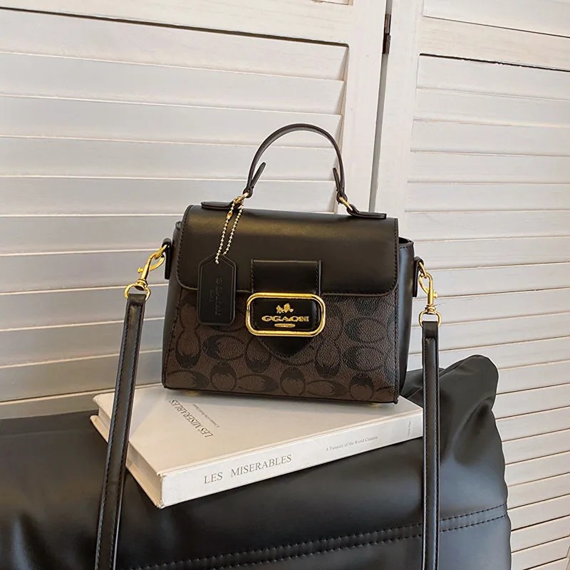 Free Shipping 2025 New Designer Bag Fashion Printed Chain Bag Underarm Bag Single shoulder crossbody bag High quality 0013