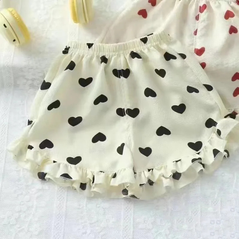 Beach Pography Cute Flower Printed Baby Girl Shorts Elastic Waist Loose Casual Ruffle Summer Toddler Girls Short Pants 250517z