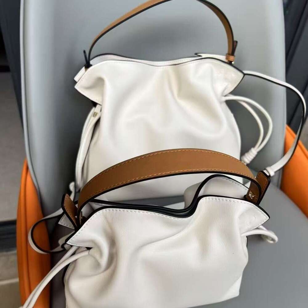 Tote Bag Tote Bag Luojia High End Hand Held Lucky Mini Small Bucket Drawstring Soft Leather Cloud Diagonal Cross Women S Bag Lady Bags Lady Bags