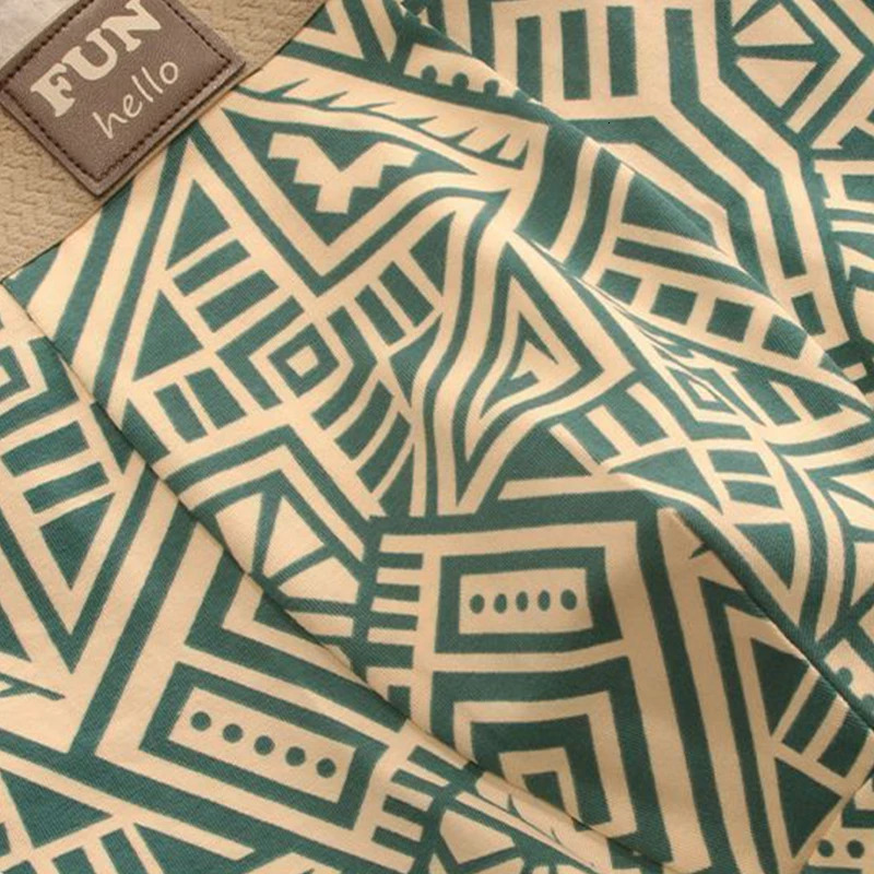Mens Breathable Comfortable Underwear American Style Personalized Boxer Shorts Printed Trendy Ethnic Retro Square Underpant 250519