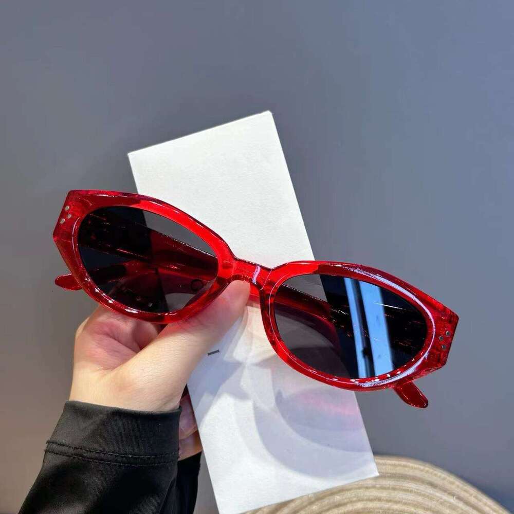 Internet famous cat's eye women high end sun shading UV protection sunglasses for men trendy and versatile plain glasses