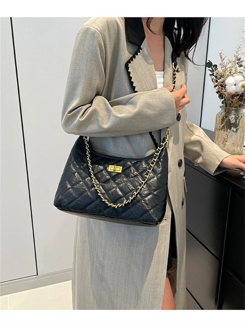 Designer Bag Free Shipping 2025 New Fashion Commuter Premium Texture Diamond Grid Chain Underarm Shoulder Bag for women