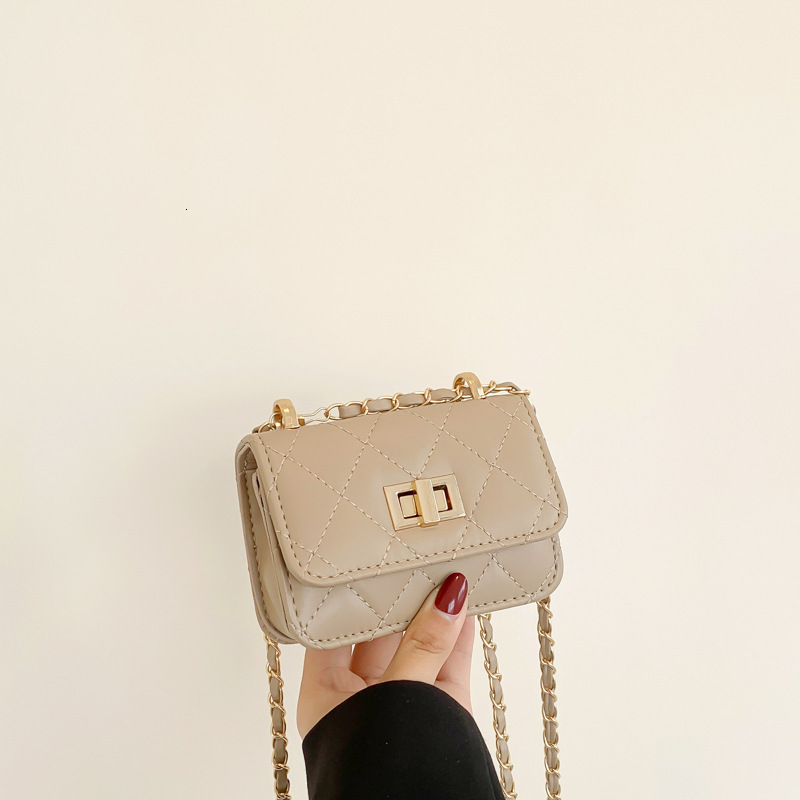 Free Delivery Designer Bag Internet Celebrity Fashion Texture Lock Mini Chain Small Women 2025 Spring New Versatile Ins Crossbody For Women Luxury Bag