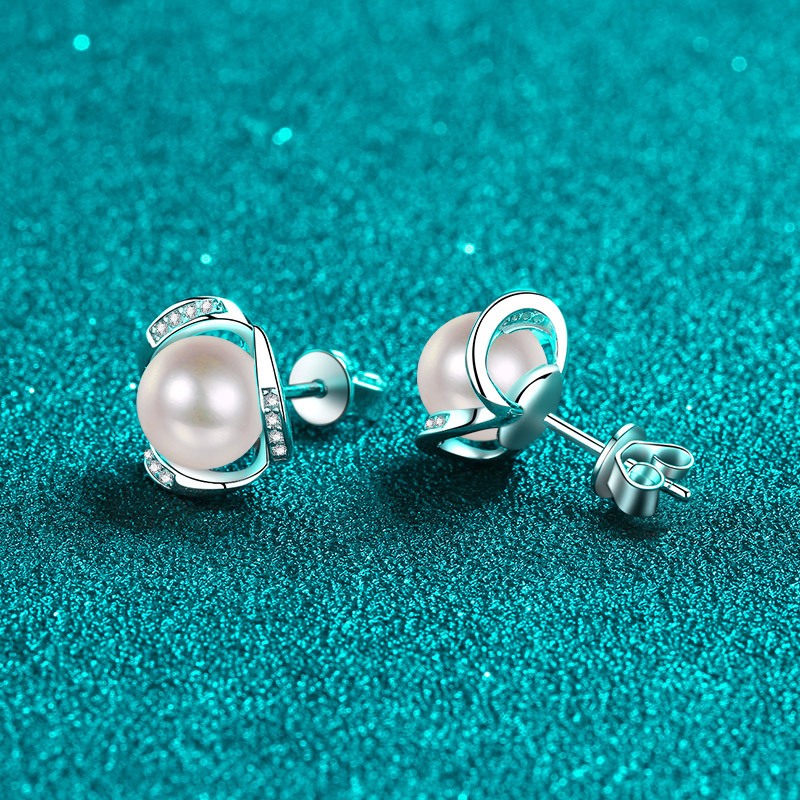 Elegant 925 Sterling Silver Earrings with Moissanite and Freshwater Pearls, PT950 Gold Plated Stud Earrings for Women