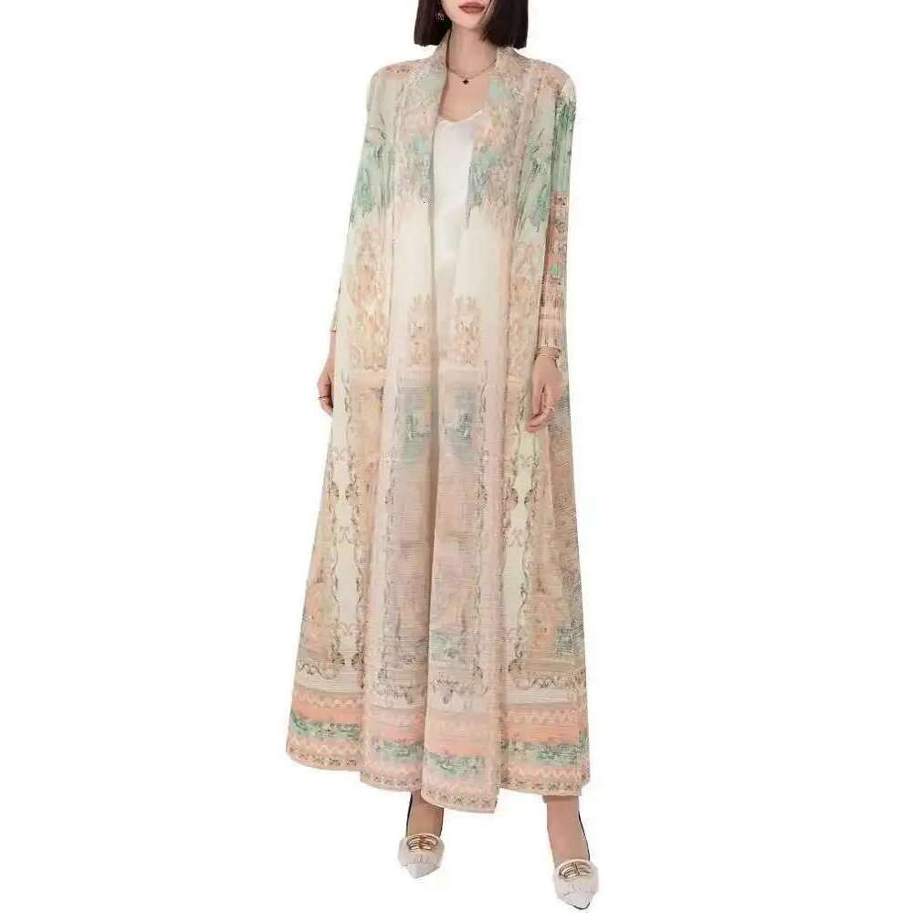 LANMREM Printed Pleated Cardigan For Women Long Sleeves Loose Big Size Female Vintage High End Windbreaker 2025 Spring 2DA5781