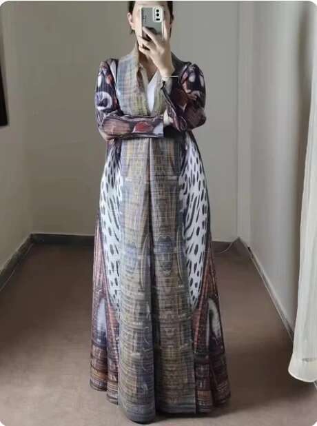 Miyake Printed Pleated Cardigan For Women Long Sleeves Loose Big Size Female Vintage High End Windbreaker 2024 Autumn New Robe
