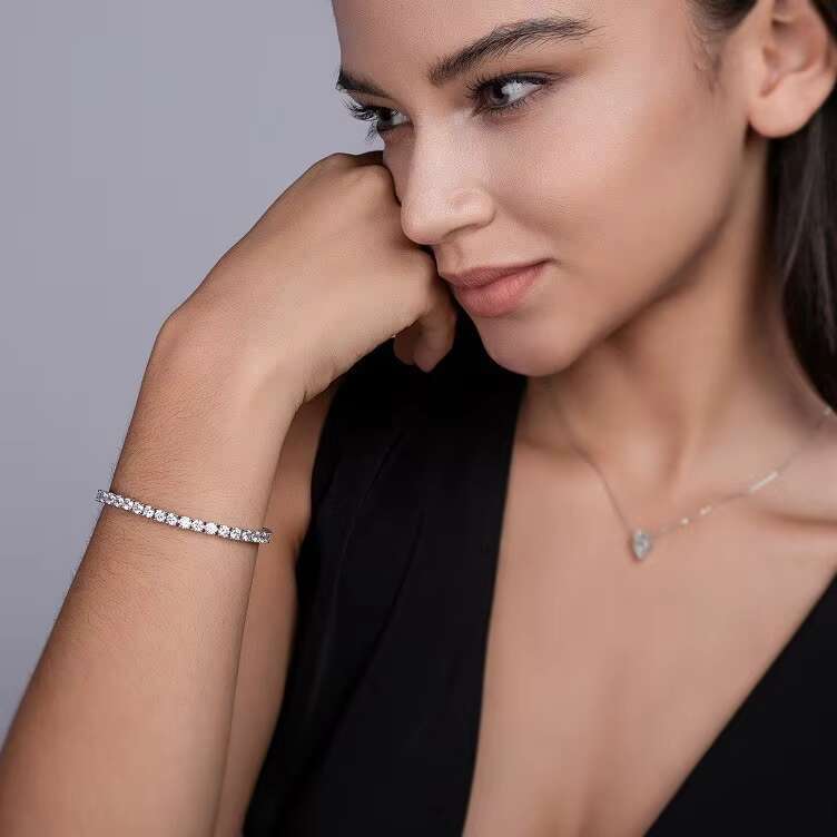 30-Point Moissanite Bracelet with Hip Hop Style Rhodium Silver 925 Tennis Chain Christmas Bracelet Wholesale