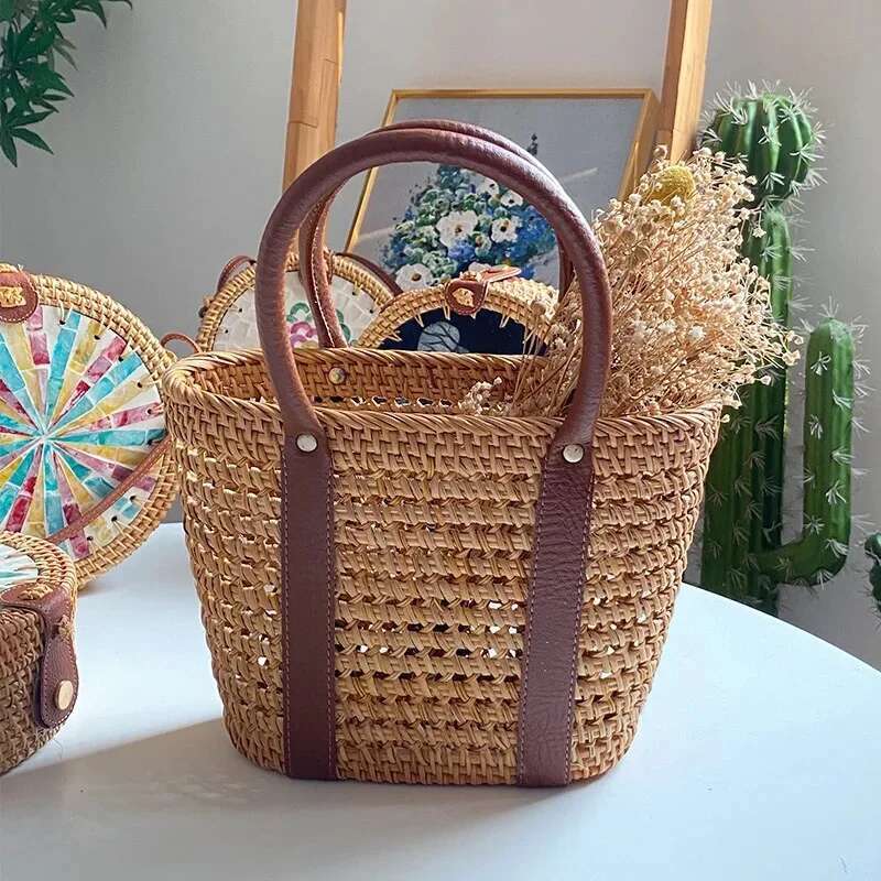 Rattan Knitted Hand-Woven Starry Sky Handbag 2024 Summer Seaside Holiday Travel Crossbody Bags For Women