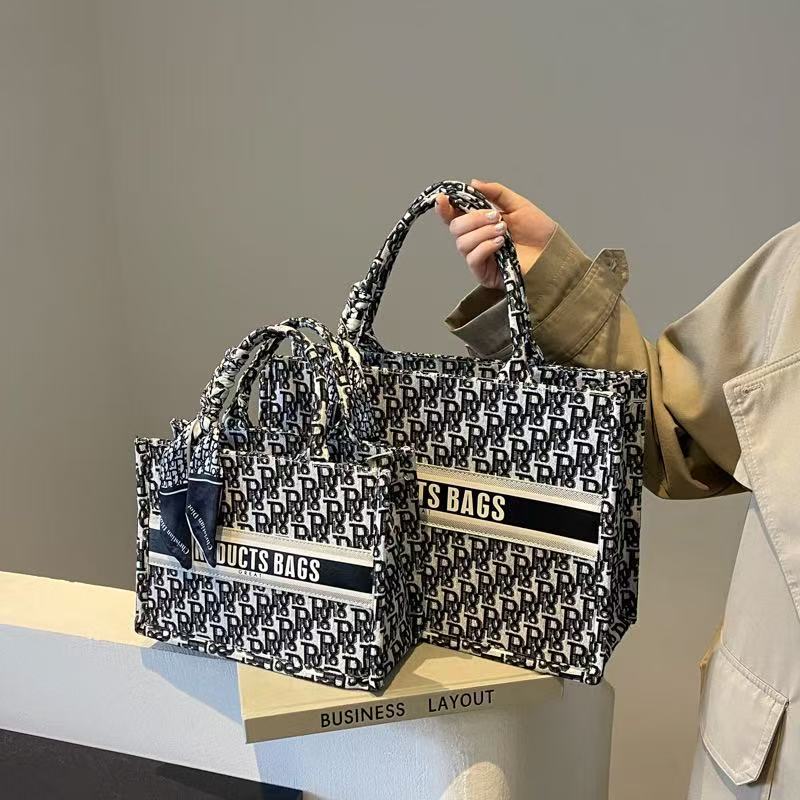 free shipping designer shoulder bags casual handbag Embroidery fashionable Tote bag for women 2025 new style pink grey 02