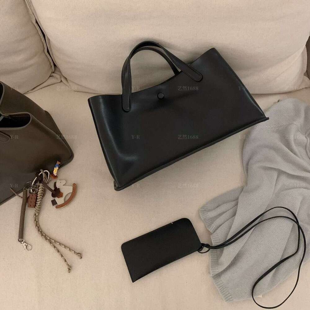 Tote Bag Tote Bag French Niche Autumn And Winter New Commuter Large Capacity Tote Bag Premium Leather Women S Handbag Lady Bags Lady Bags