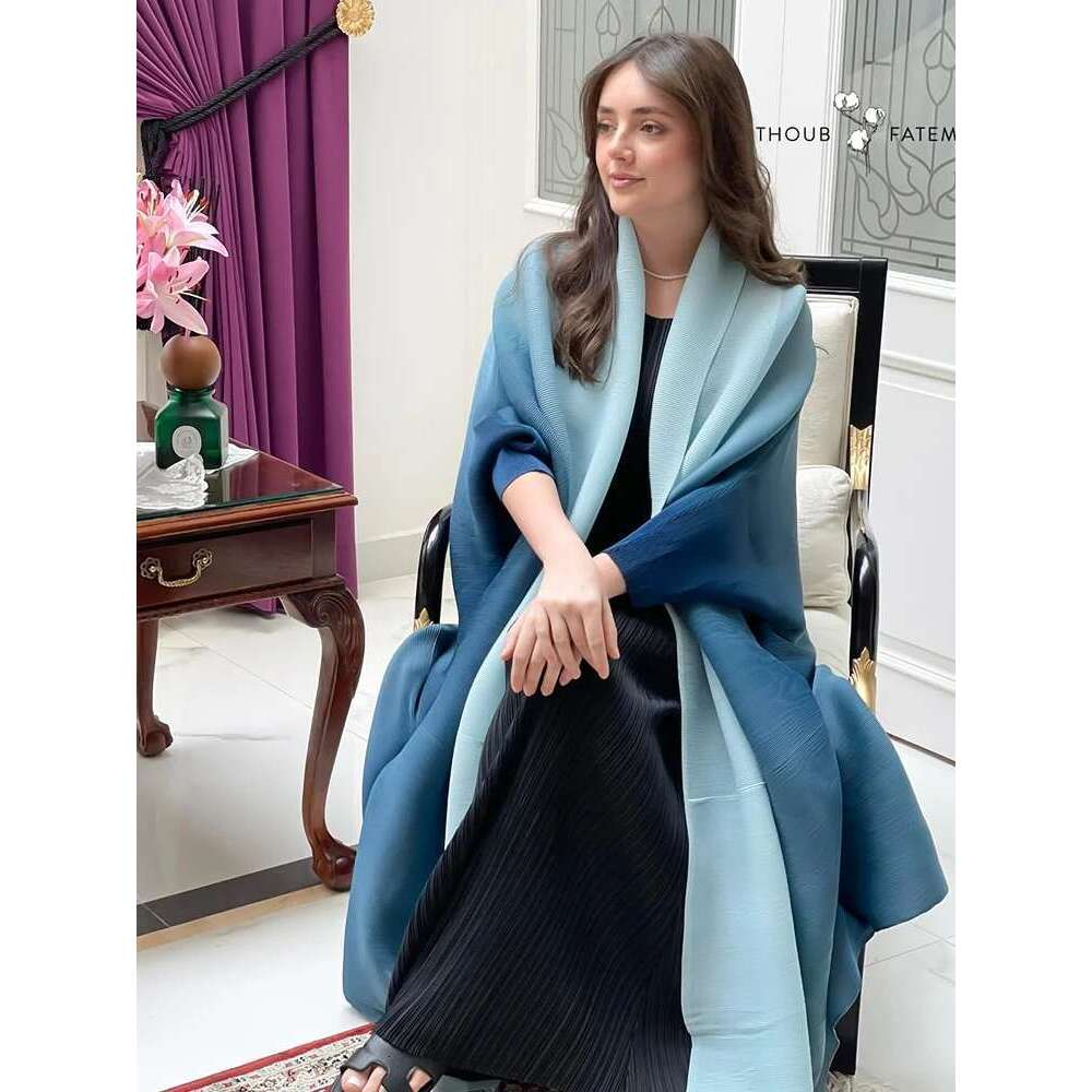 Dubai Prom Thin Long Coat For Women Elegant Casual Evening Party Pleated Chiffon Robe Plus Size Female Fashion