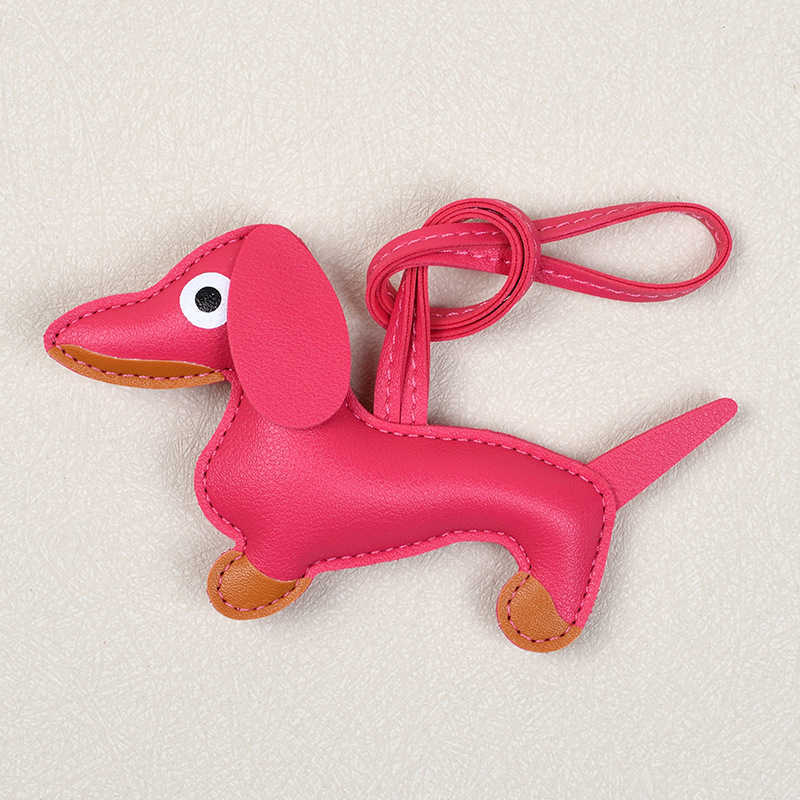 Bag pendant Internet Celebrity Sausage Dog Pendant Pu Leather Keychain Cute Bag Clothing Accessories Car Keychain 250515