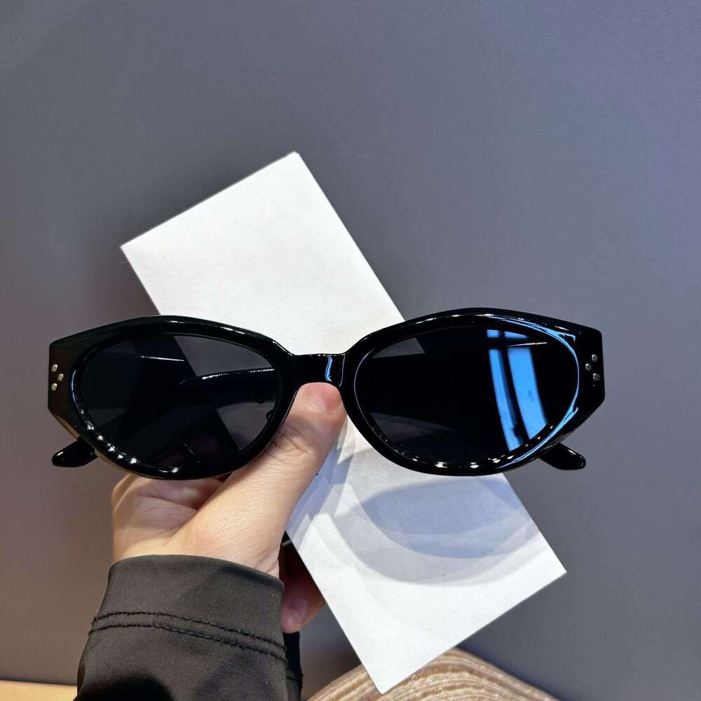 Internet famous cat's eye women high end sun shading UV protection sunglasses for men trendy and versatile plain glasses