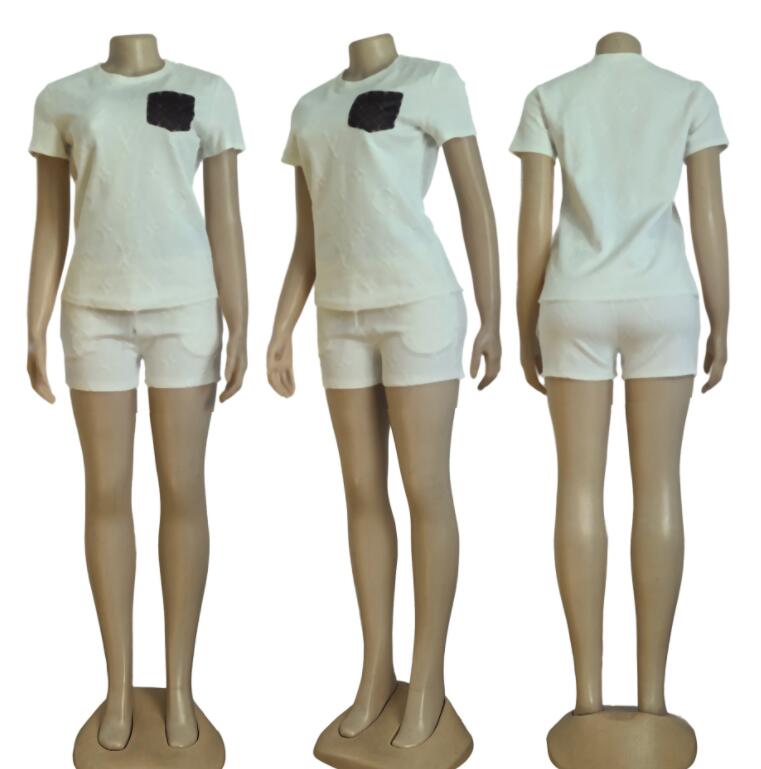 Luxury womens suits summer casual jacquard pocket short sleeved T-shirt elastic shorts womens two-piece set