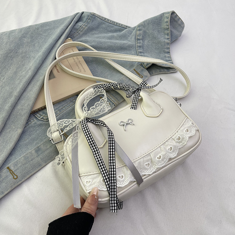 2025 New Outdoor Style Luxury Free Delivery Designer Bag Korean Version Of Minimalist Hand-held Bowling Bag niche High-value Stylish Single Shoulder C