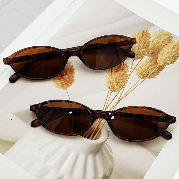 2025 Elliptical Minimalist Sunglasses Unisex Small Frame UV 400 Glasses for Oval Heart Faces Air Light Fashion Eye wear