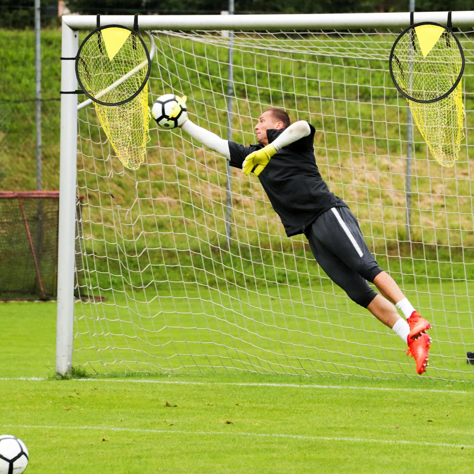 12pcs Soccer Training Shooting Net Equipment Football Training Target Net Goal Youth Free Kick Practice Shooting Soccer Tops 250520