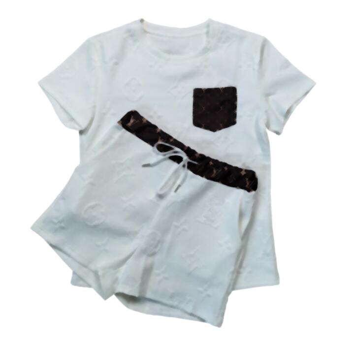 Luxury womens suits summer casual jacquard pocket short sleeved T-shirt elastic shorts womens two-piece set