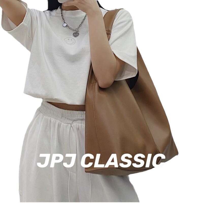 Tote Bag Tote Bag Lazy Minimalist Cowhide Tote New Autumn Large Capacity Soft Leather Shoulder Bag Korean Version Solid Color Handbag Lady Bags Lady B