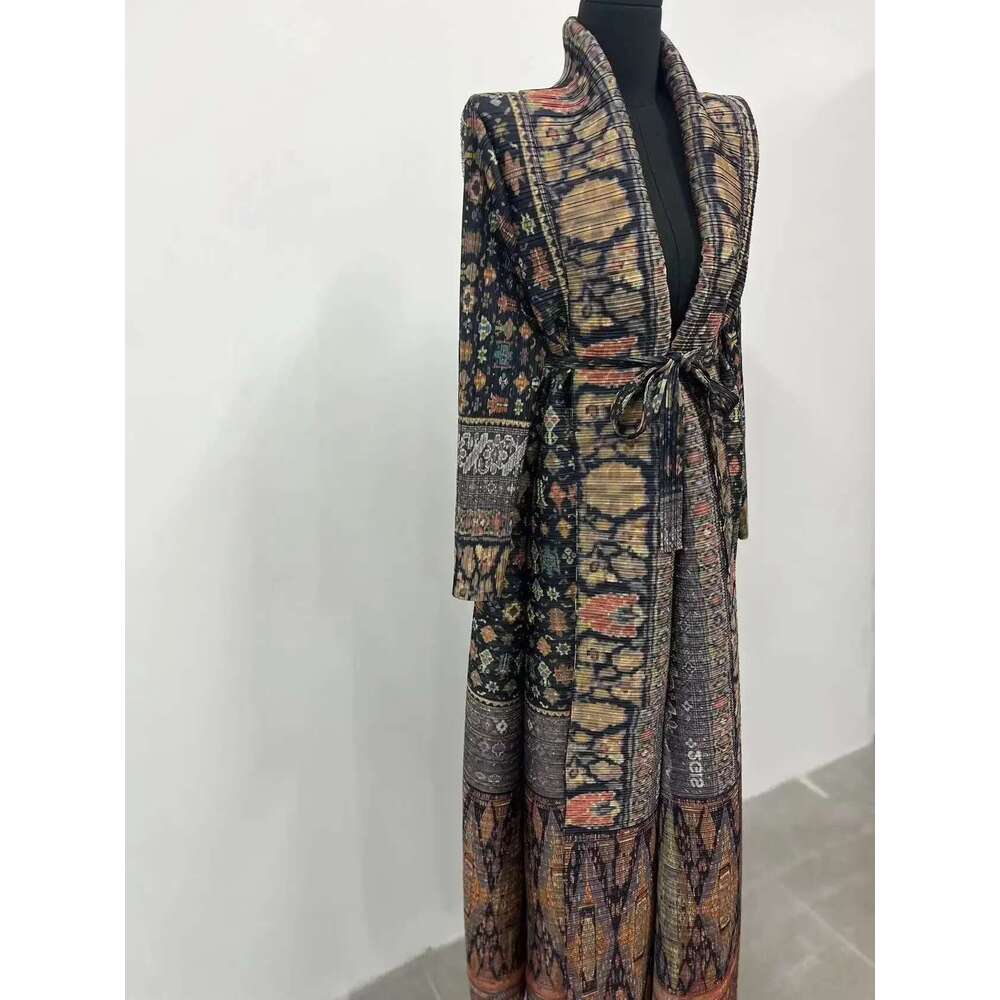 Miyake Pleated Print Foldable Collar Long Sleeved Trench Coat for Women 2024 New Winter Original Designer Fashion Cardigan Dress