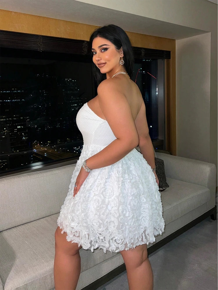 Plus Size Summer Models Elegant Three-Dimensional Flowers Net Yarn Patchwork Corset Dress Polyester Material 250520