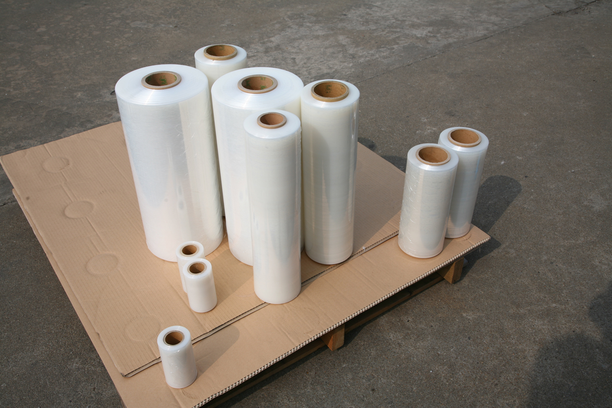 Ultra-Thin Hand Stretch Film Lightweight & User-Friendly for Small Businesses