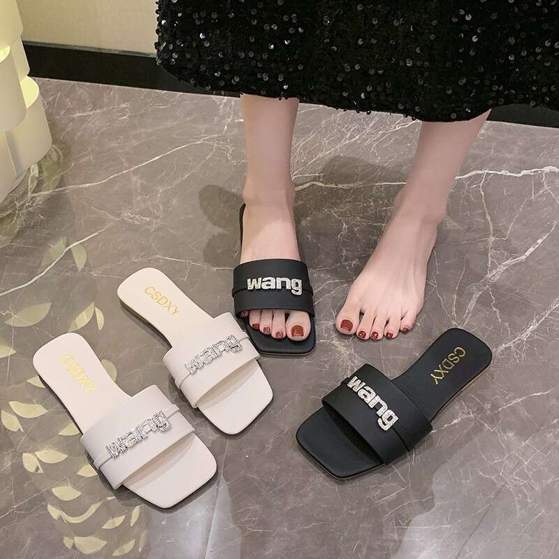 Wholesale Plus Size Super Sparkling Rhinestone Letter Flat Slippers 2025 Outdoor Fashion Outdoor Wear Beach Sandals Comfortable Wear-resistant Slipper