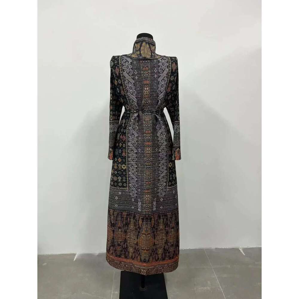 Miyake Pleated Print Foldable Collar Long Sleeved Trench Coat for Women 2024 New Winter Original Designer Fashion Cardigan Dress