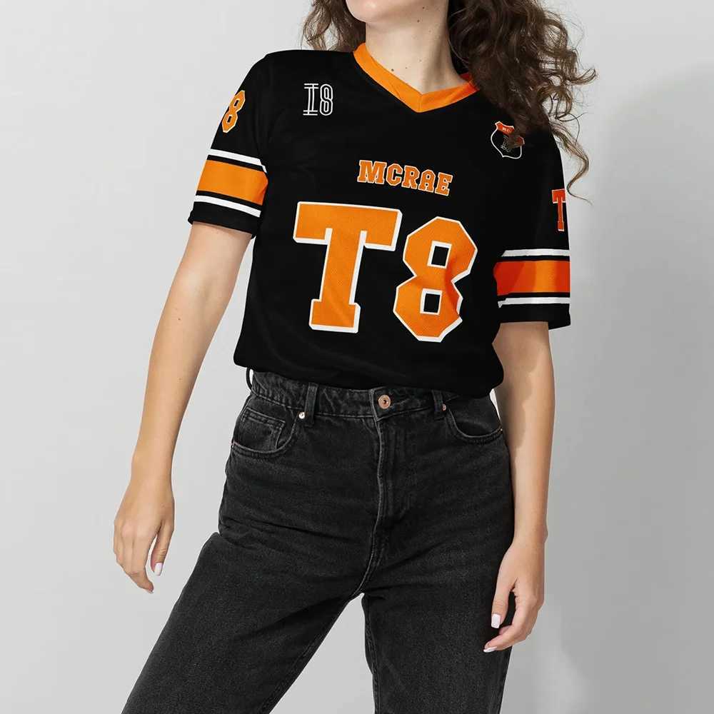 Tate McRae 2025 New Spring/Summer Mens and Womens Sportswear T8 McRae V-Neck T-Shirt y2k clothes M250521