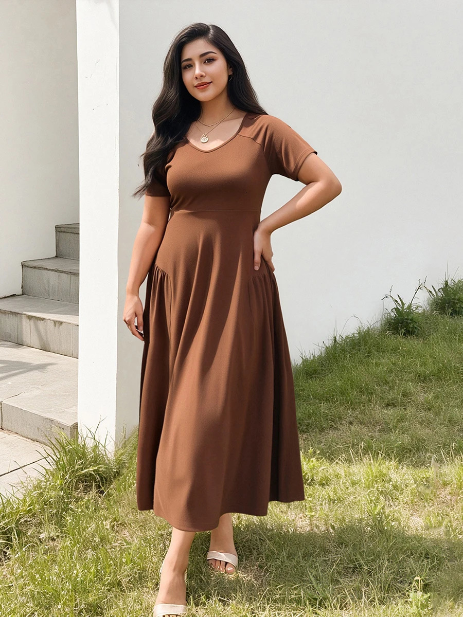 Women s Plus Size Maxi Dress with Floral Print and Off-Shoulder Ruffle Detail and Elastic Waist for Comfort 250520