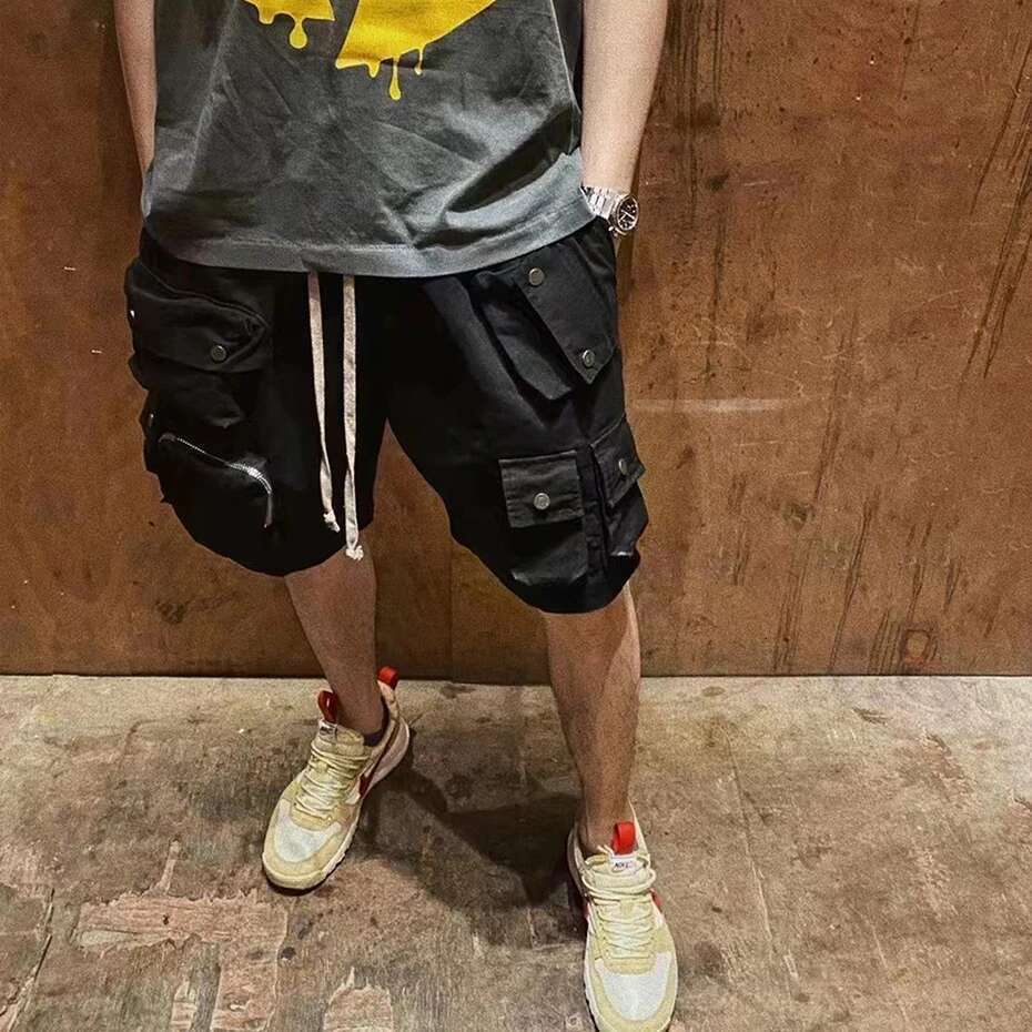 Hip Hop Y2k Streetwear Cargo Multi Pockets Tactical Fashion Man Shorts Techwear Haruku 2023 Summer Casual Short Pants