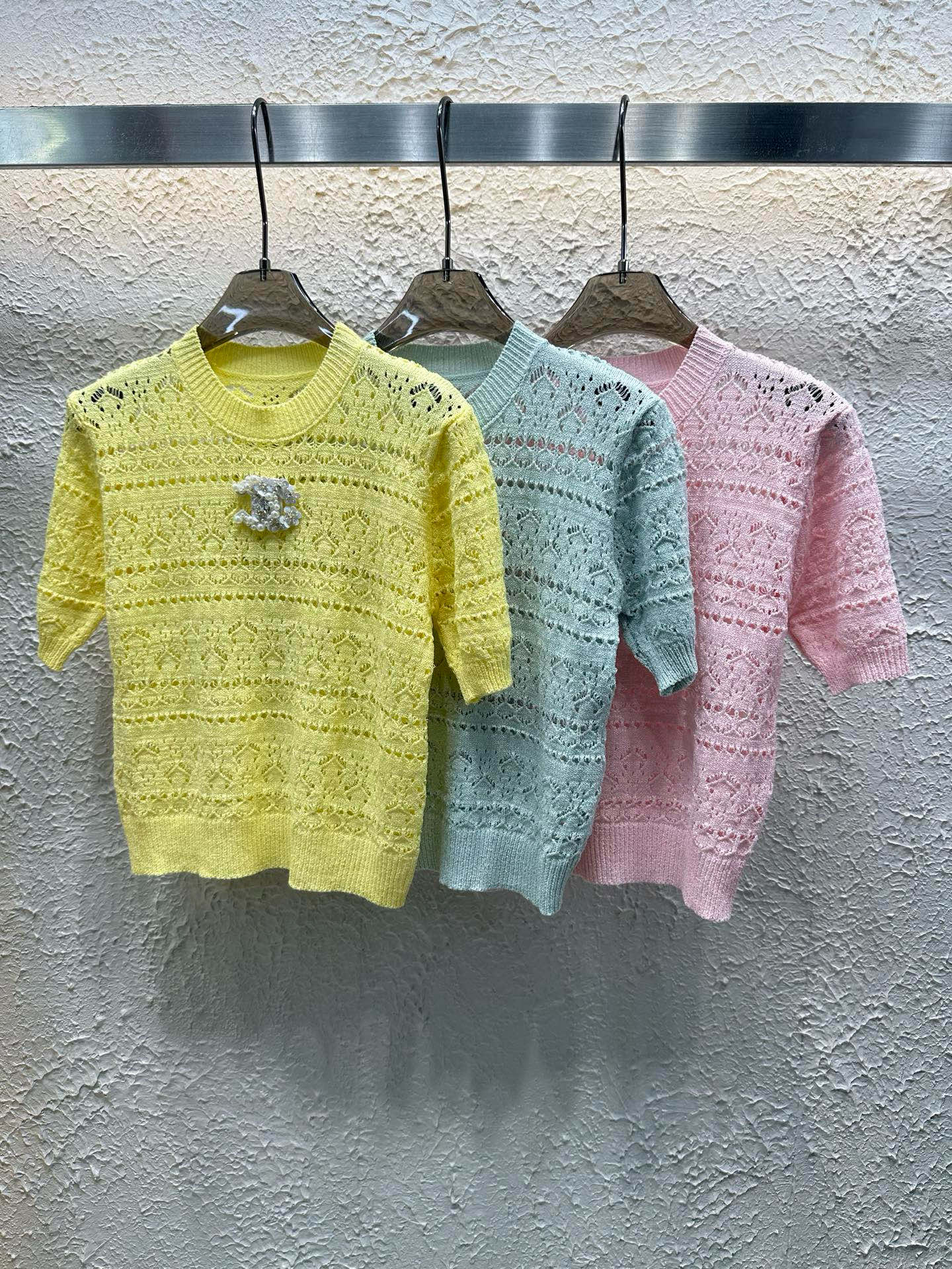 25 summer new hollow out three-dimensional flower knitted short sleeves
