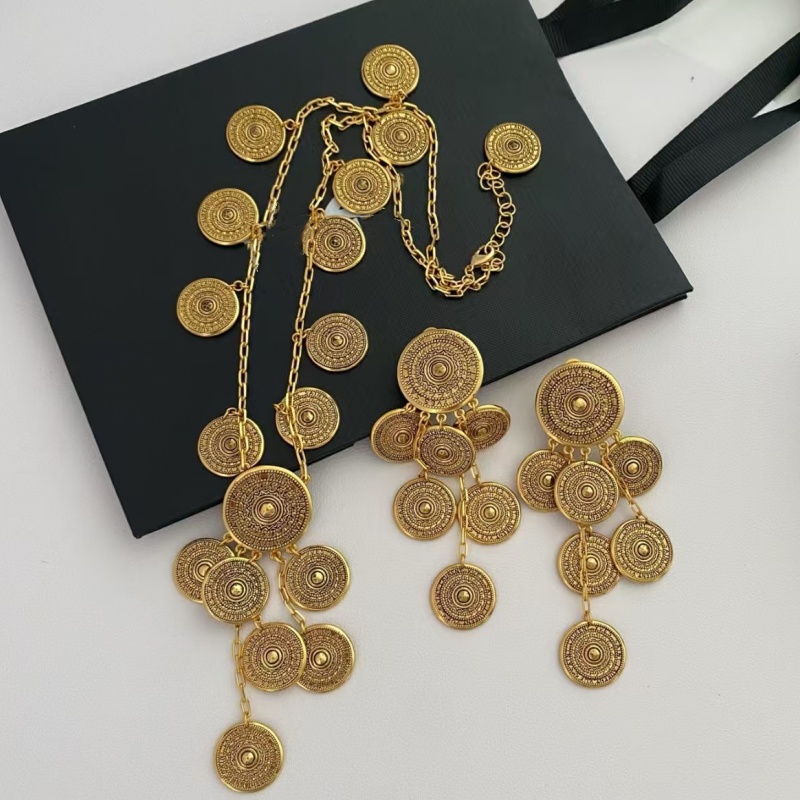 2025 Luxury Women Jewelry Yellow Gold Plated Vintage Coins Earrings Necklace for Girls Women for Party Wedding Nice Gift