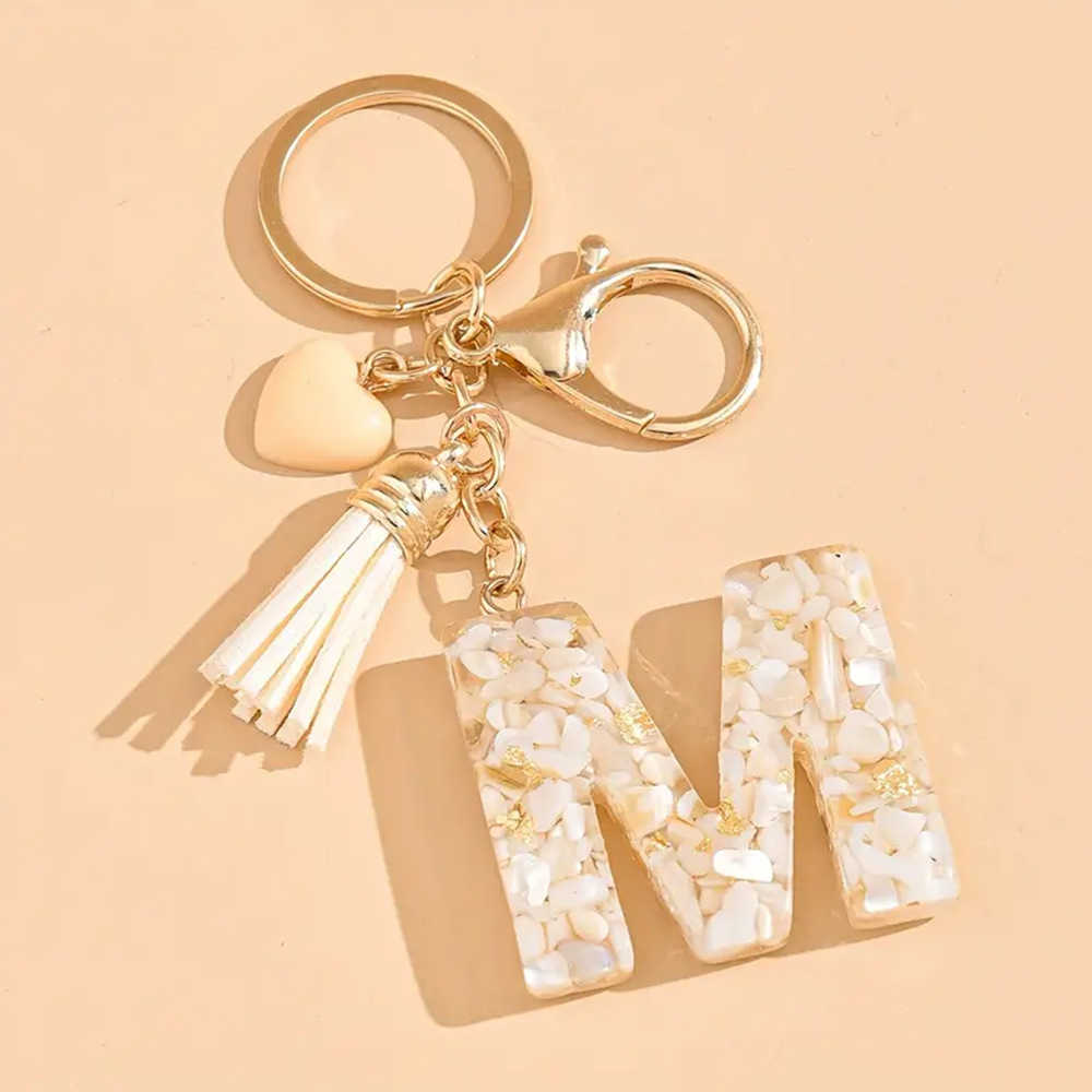 Letter keychain, female resin, heart-shaped drop glue, shell stone, letter keychain, backpack accessories