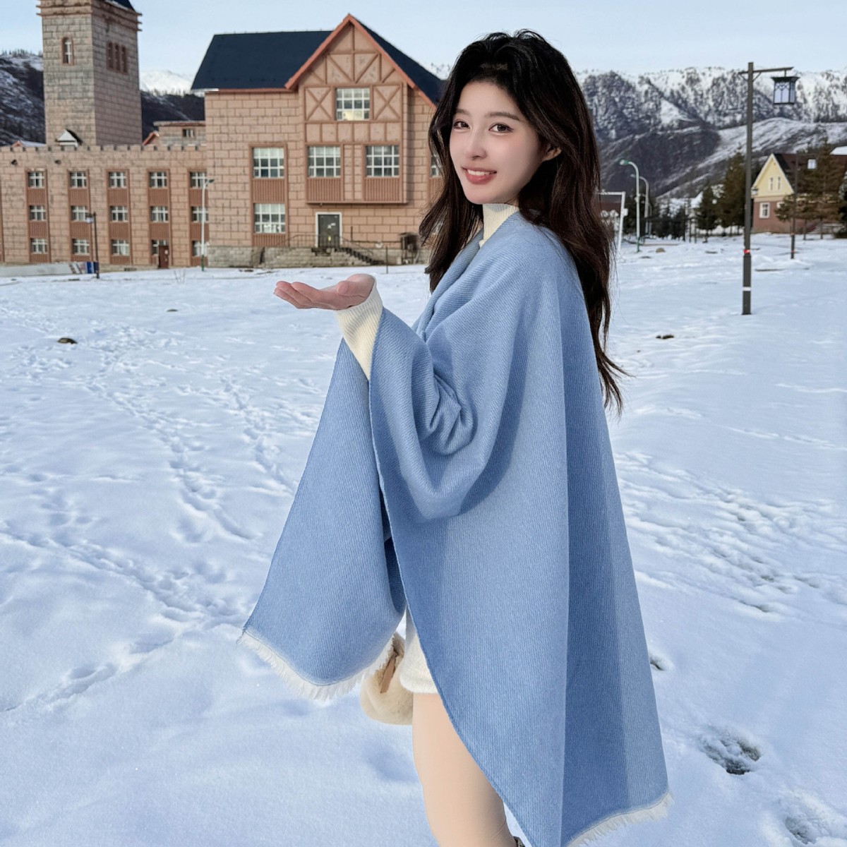K781 Clip flower solid color autumn and winter split cashmere shawl European and American monochrome cloak solid color cape cloak
