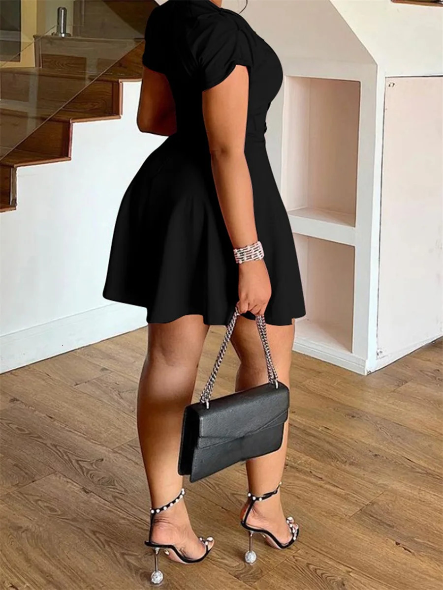 Women Plus Size Dress Floral Print Ruffle Sleeve V-Neck Summer Casual A-line Dress with Belt Detail and Pockets 250520