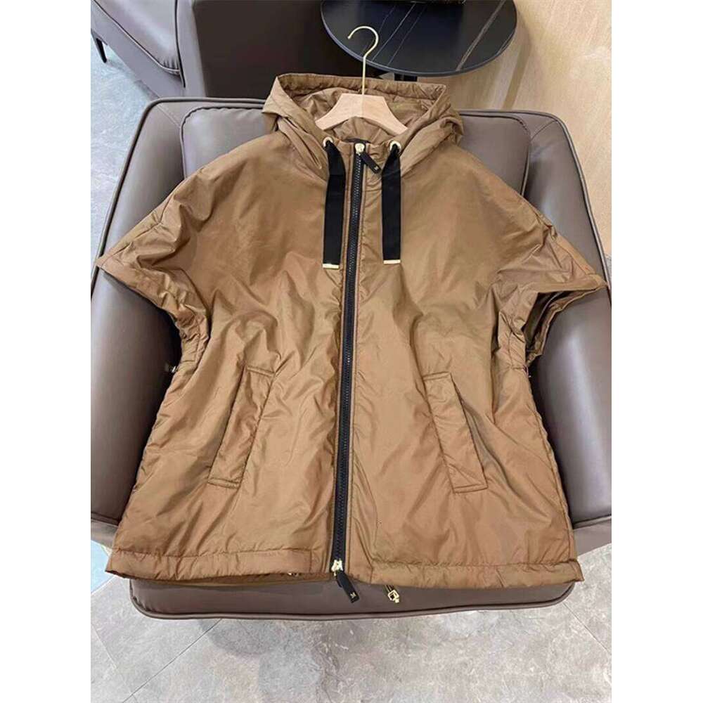 H H MAX fashion brand 2024 early spring new product drawstring hooded bat sleeve loose straight tube versatile camel fur cloak jacket