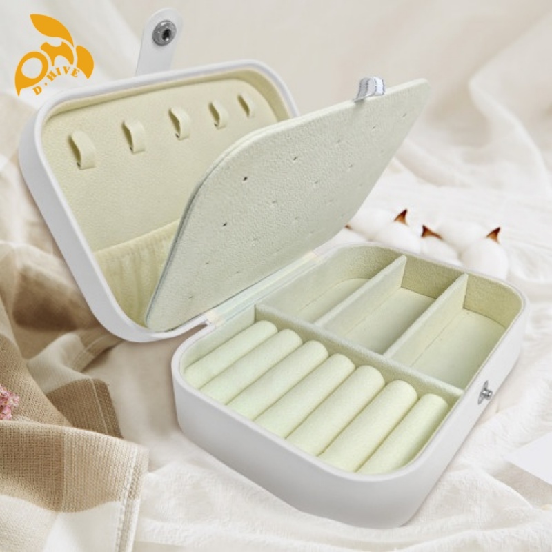 Free delivery. We offer free large-capacity blue and black jewelry boxes custom-made by top fashion designers in high-quality light beige