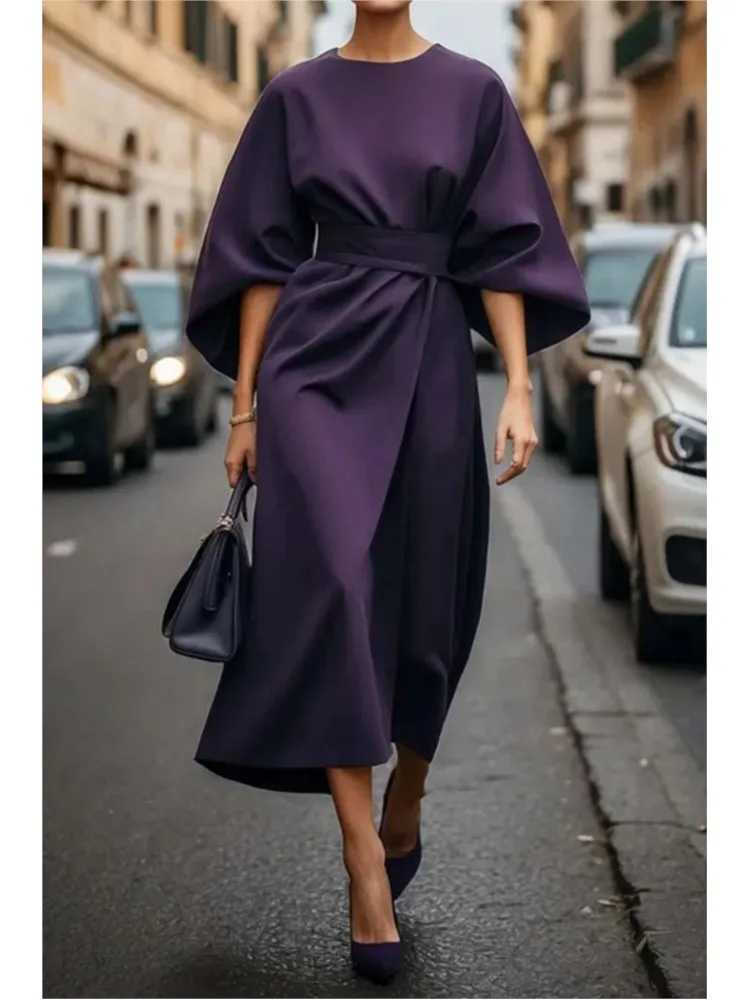 Elegant Solid Color Maxi - Round Neck, Long Sleeve High Waist Dress for Women's Fashion C260312