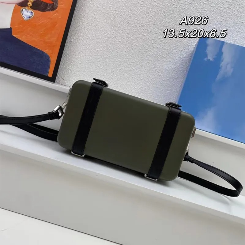 Luxury R Designer Brand Unisex Crossbody Bag New Summer Collection Material High-end Stylish Travel Shoulder Bag Multi colored aluminum ma