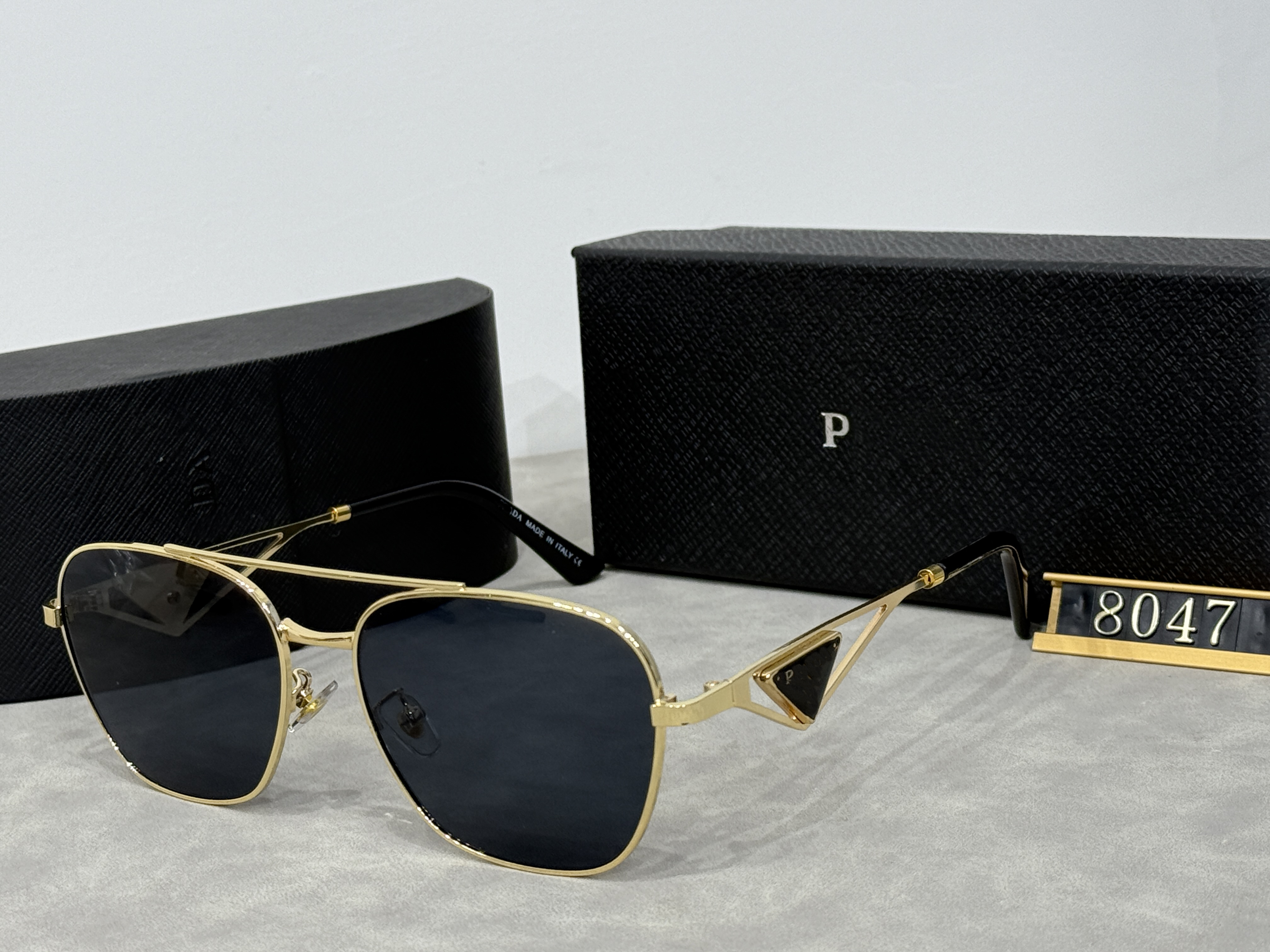 2025 new women sunglasses Stylish Unisex Sunglasses with Unique Flower Lens - Lightweight Fashion Eyewear Ideal for Traveling Free shipping