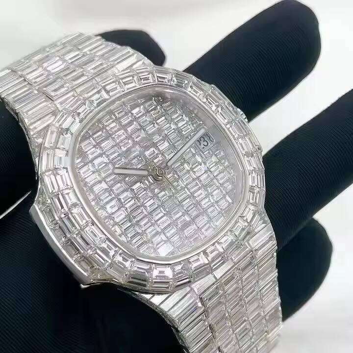 Fully chilled gold-plated baguette cut CVD laboratory men's watch, luxurious hip-hop style birthday gift wristwatch