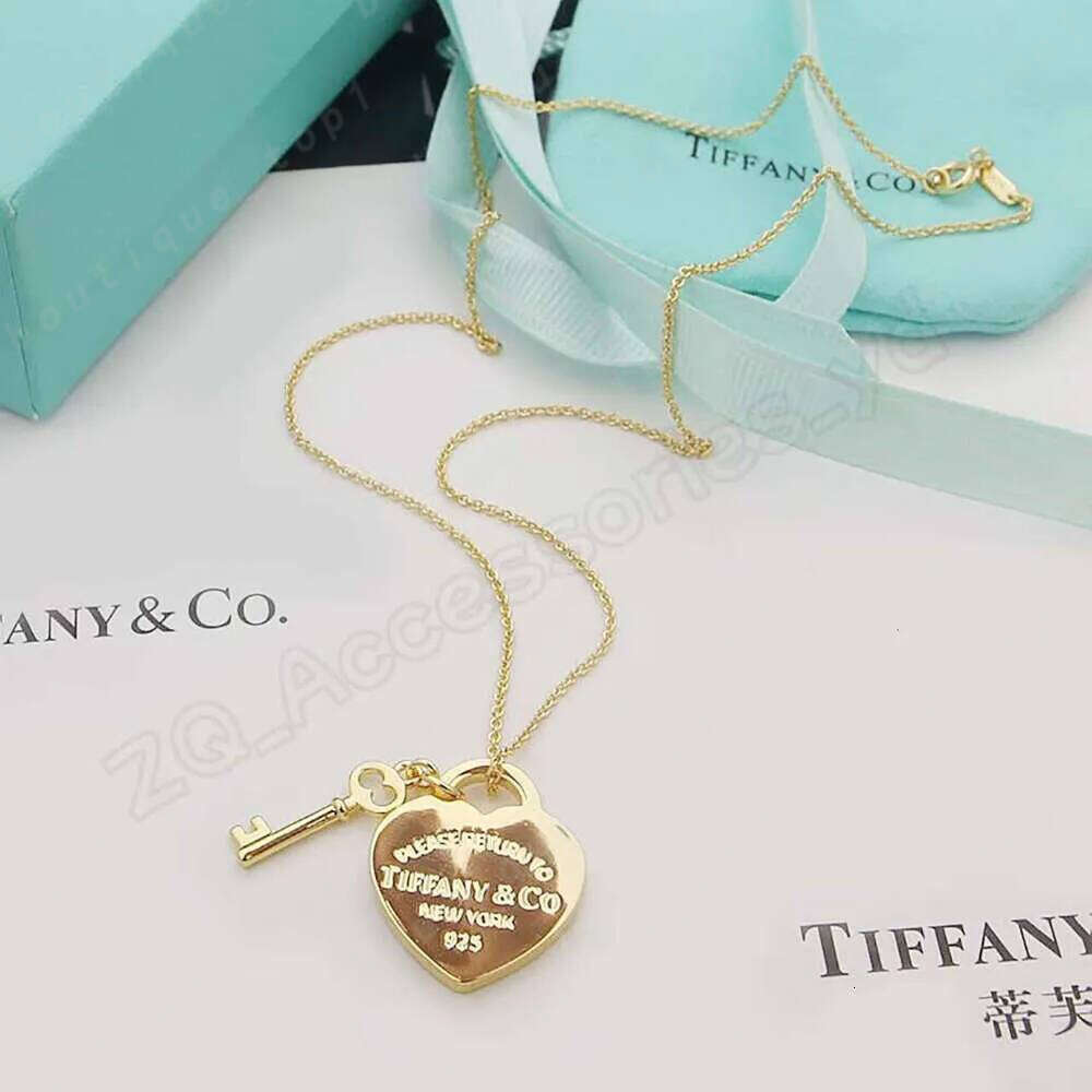 Tiffanyxs Jewlery Designer Pendant Necklaces Luxury Necklace Shape Pendant Necklace Designer Jewlery Woman Diamond Jewelrys Tiffanyneacklaces Tiffamys b0e