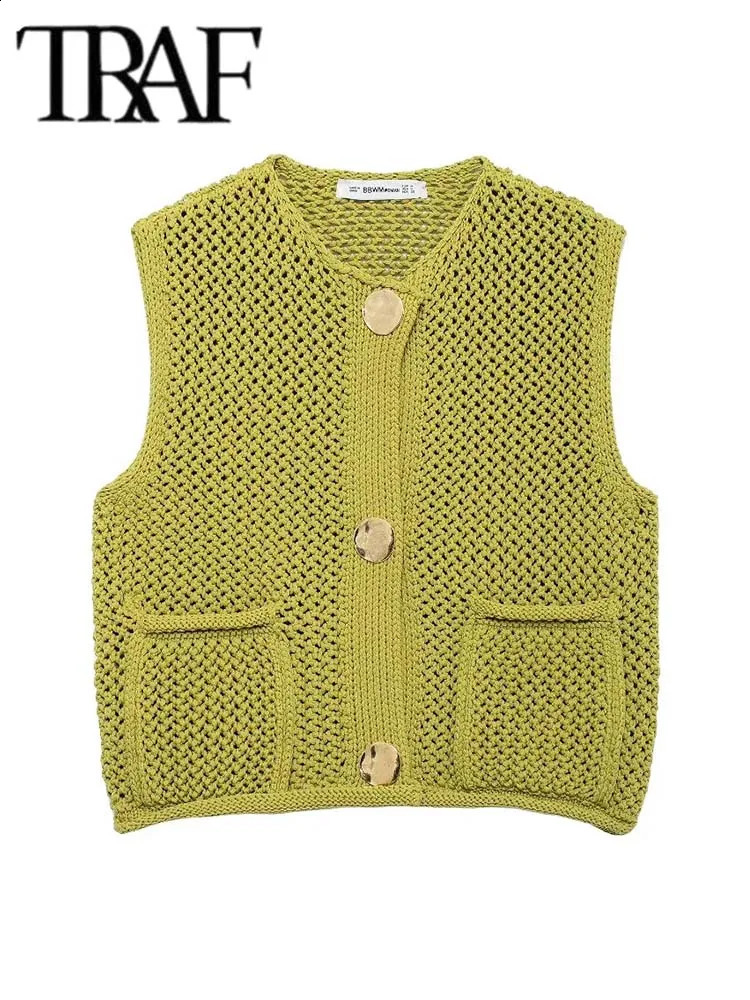 Women Fashion Sleeveless Coarse Needle Knitting Vest Sweater Female Chic Big Pockets Patch Buttons Cardigan Waistcoat Tops 250516