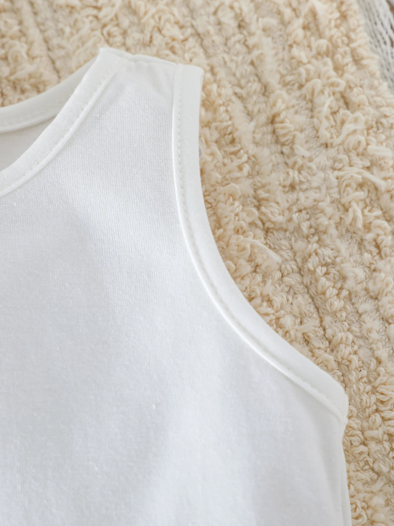 4Pcs Summer Childrens Unisex Vest Top Baby Boys Girls Pure Solid Colors Sleeveless Casual sporty Tank Clothing For 12Y 250517z